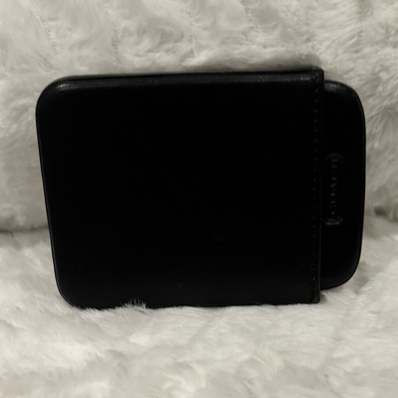 Coach Vintage Black Leather Card Holder - Picture 9 of 9